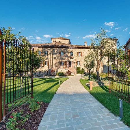 Отель Borgo Cadonega Viano Экстерьер фото