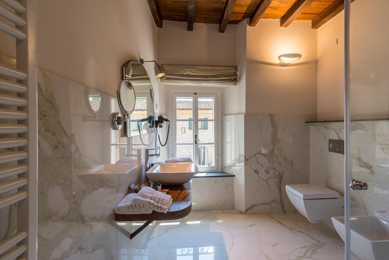 Отель Borgo Cadonega Viano Экстерьер фото